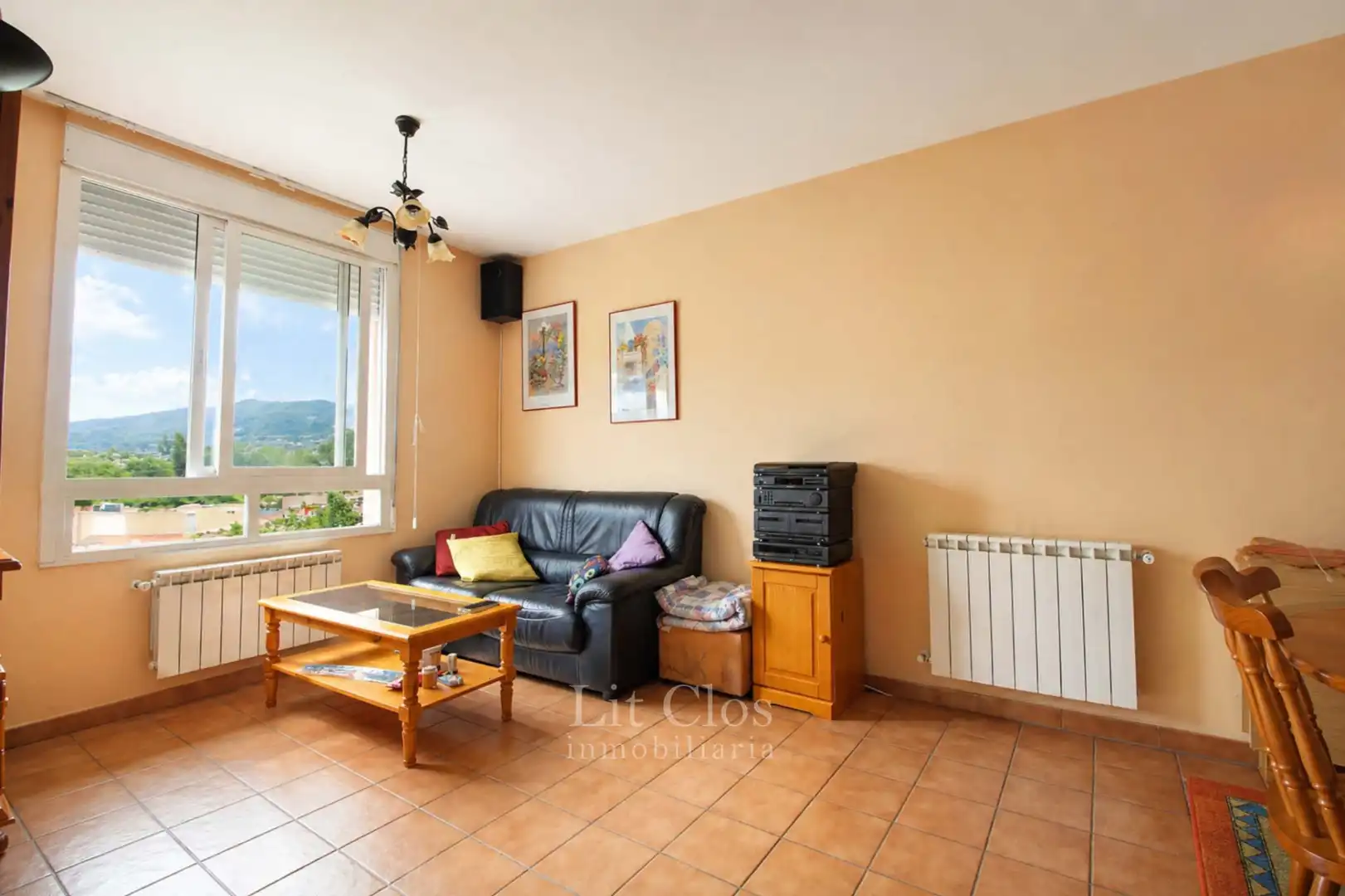 Wohnzimmer von Haus oder Chalet zum Verkauf in O Barco de Valdeorras   mit Heizung, Terrasse und Abstellraum