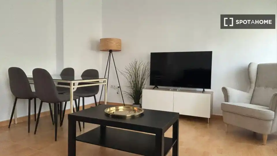 Living room of Apartments for share in Sevilla  with Air Conditioner, Terrace and Furnished