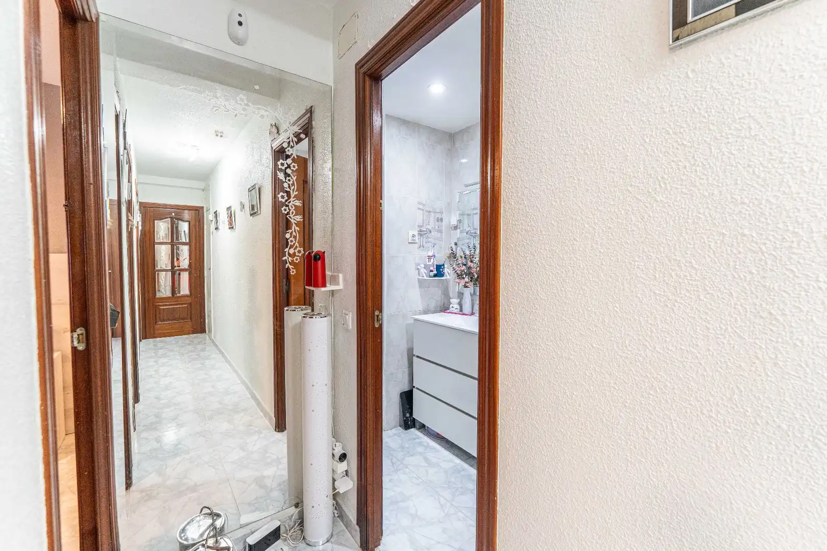 Flat for sale in Móstoles  with Air Conditioner and Heating