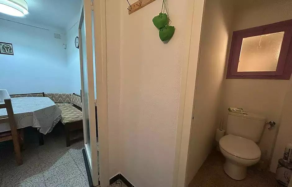 Flat for sale in Roses  with Air Conditioner, Private garden and Furnished