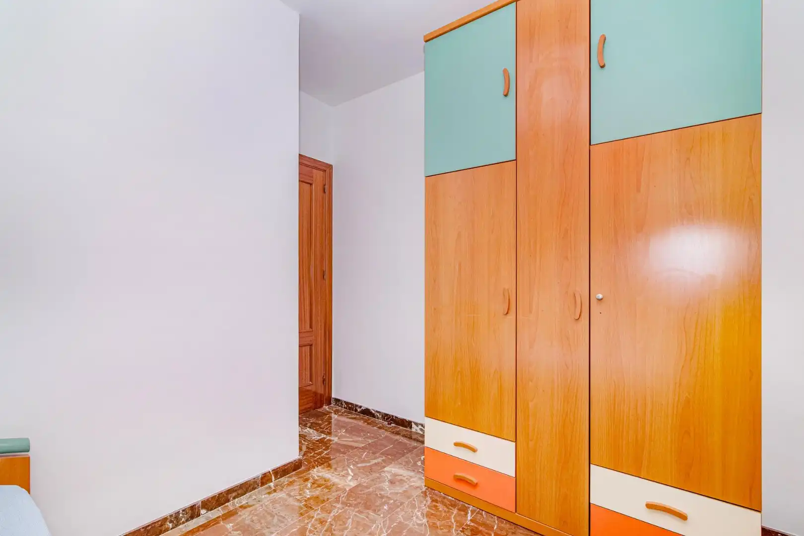 Flat for rent in Avda. Federico Garcia Lorca - Nueva Estación Autobuses