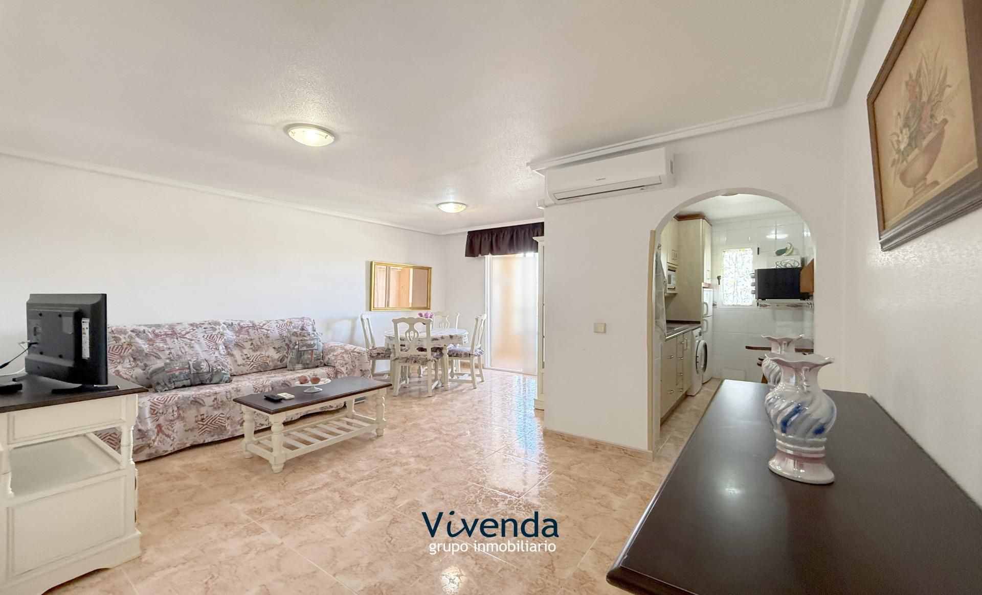 Flat for sale in Torrevieja  with Air Conditioner, Heating and Terrace