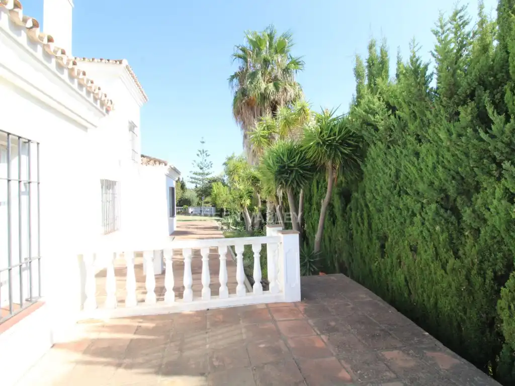 Chalet en venta en San Enrique - Guadiaro -  Pueblo Nuevo, imagen 13