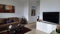 Living room of Flat for sale in  Santa Cruz de Tenerife Capital  with Air Conditioner and Balcony