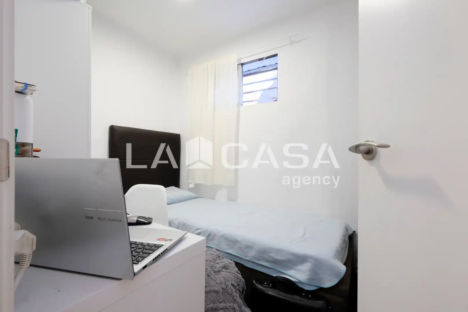 Flat for sale in Barcelona  with Heating
