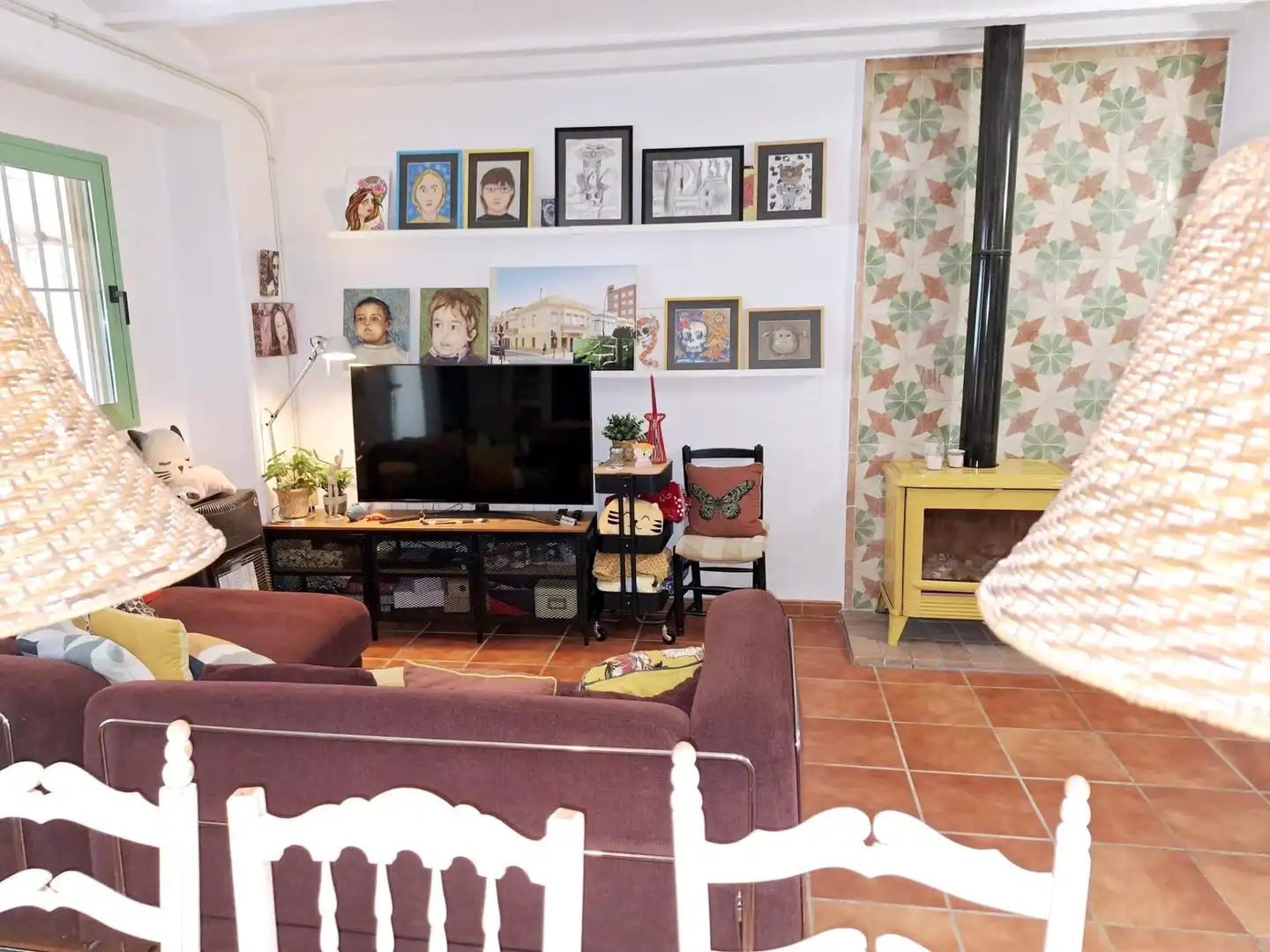 Sala de estar de Casa adosada en venta en El Pinós / Pinoso con Aire acondicionado, Calefacción y Terraza