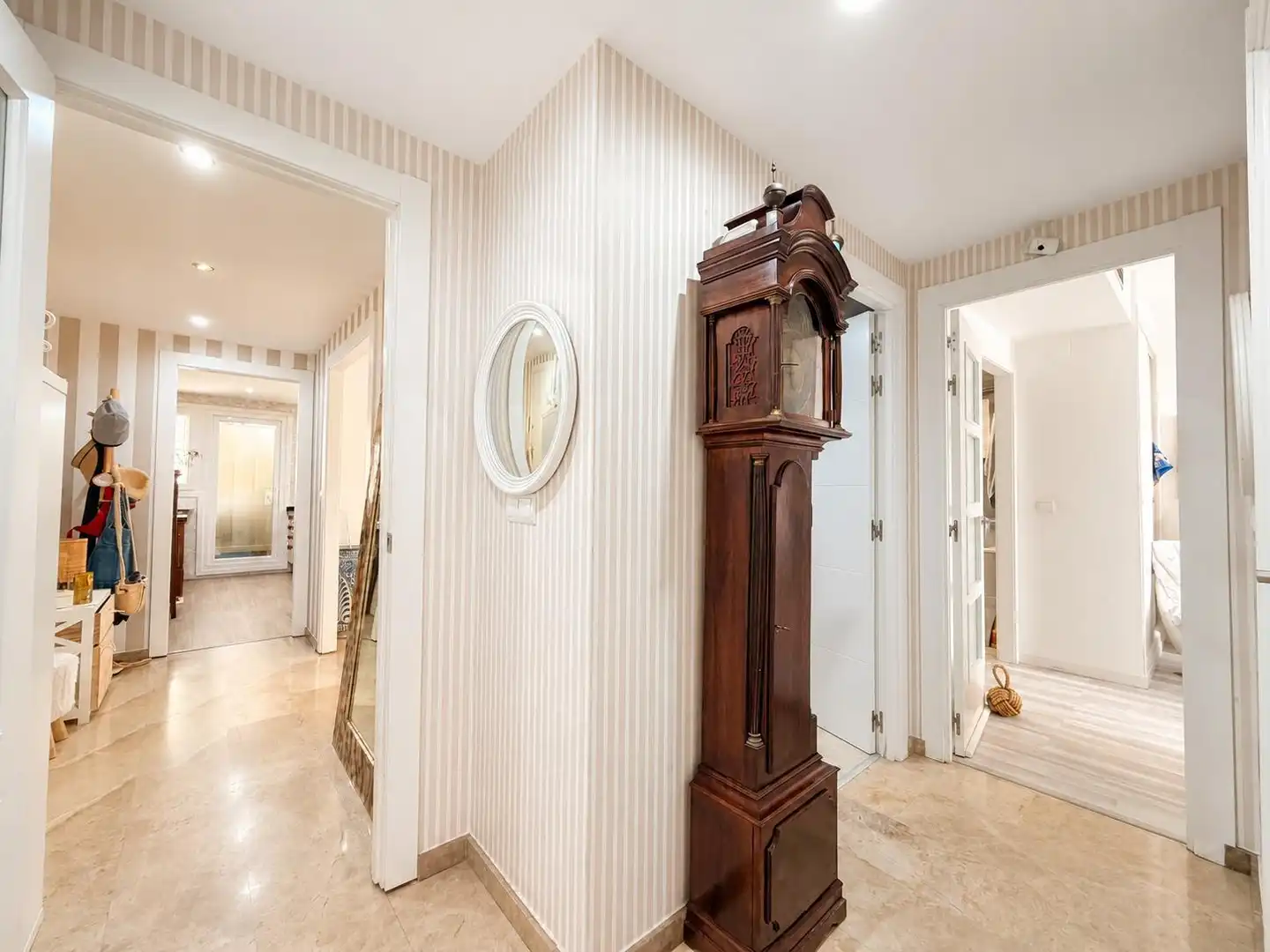 Piso en venta en Alicante / Alacant con Aire acondicionado, Calefacción y Amueblado