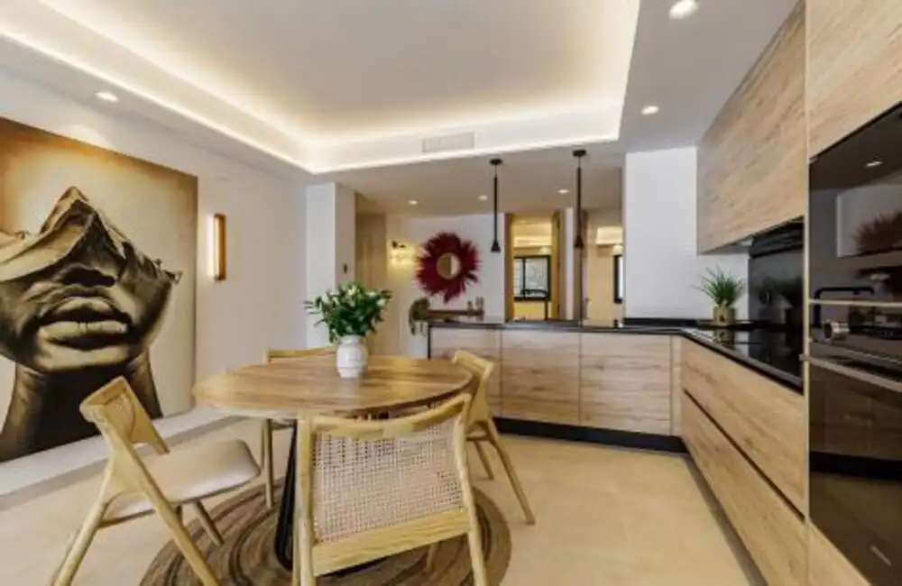 Apartament amb piscina en venda a Nueva Andalucía, imagen 4