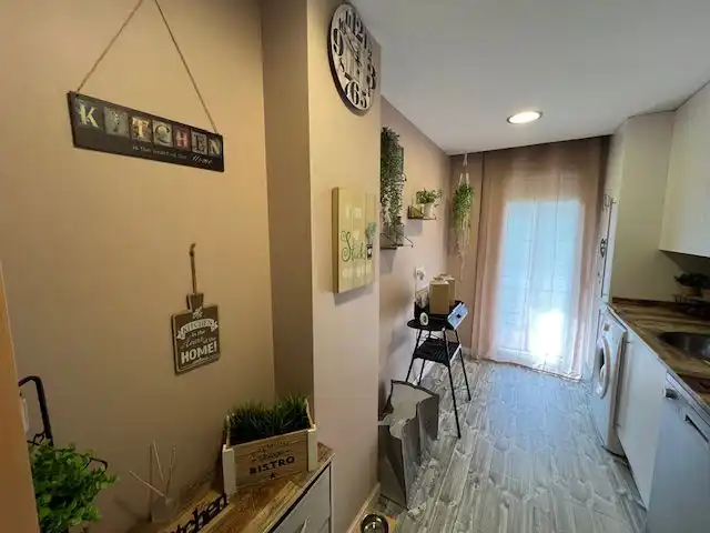 Planta baja en venta en La Ràpita con Terraza, Trastero y Balcón
