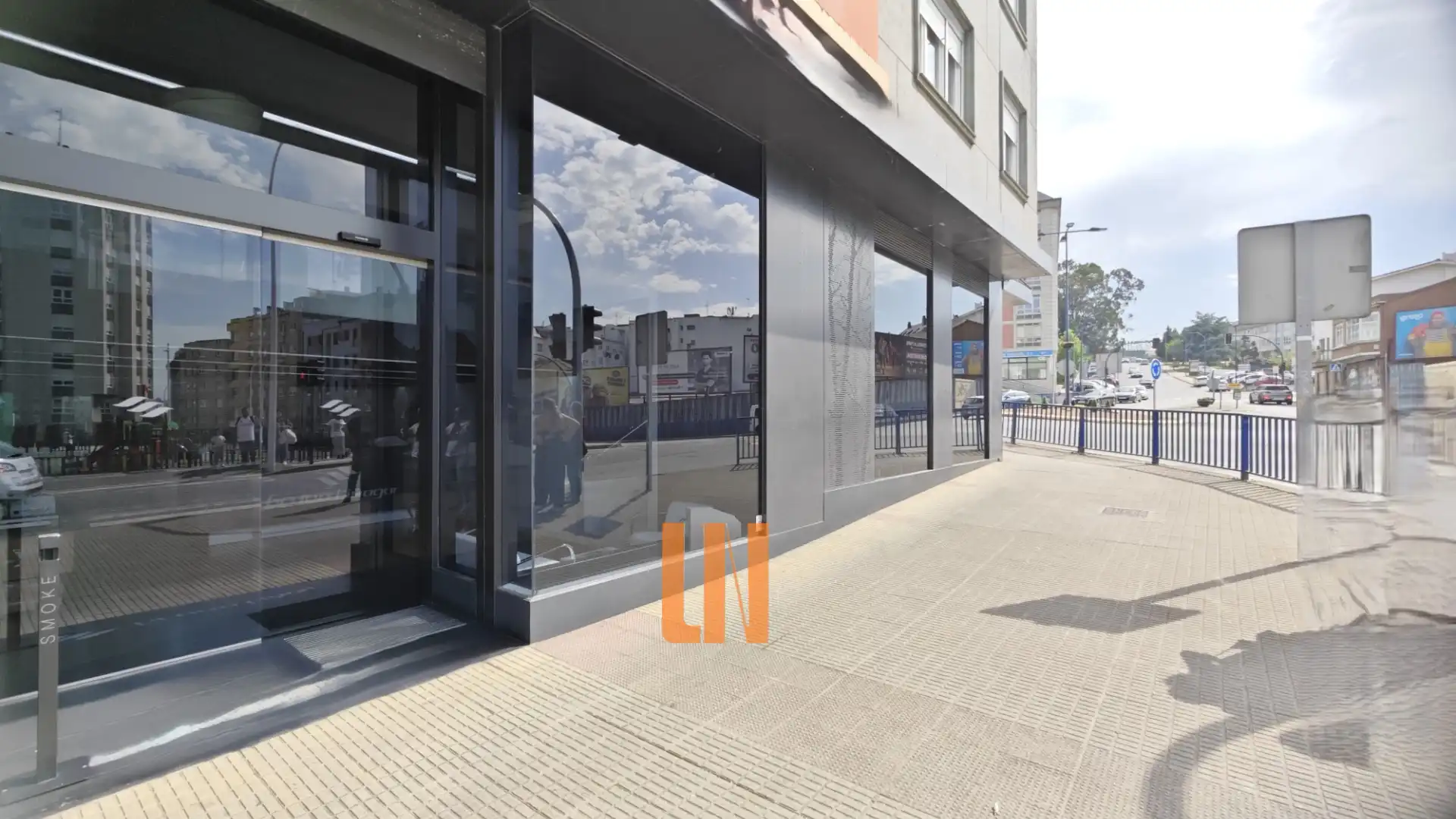 Office for rent in Culleredo  with Air Conditioner, Heating and Furnished