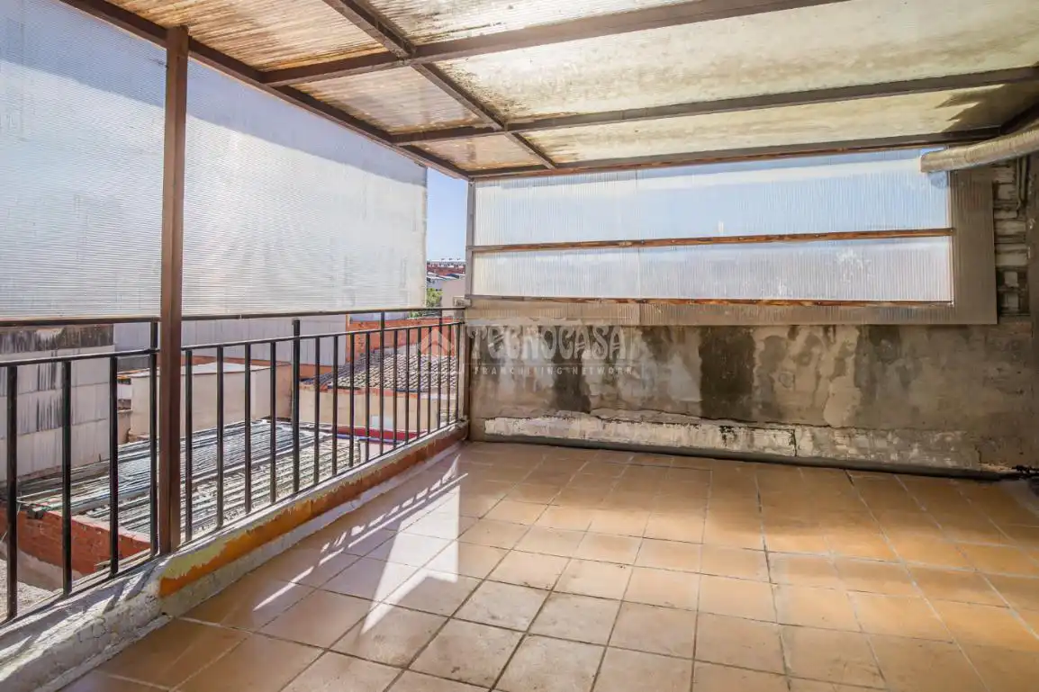 Terrassa de Pis en venda en Terrassa amb Terrassa i Balcó
