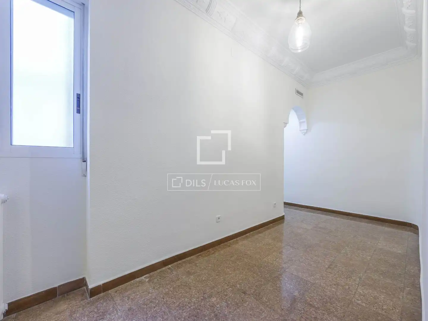 Flat for rent in Valencia  with Air Conditioner, Heating and Balcony