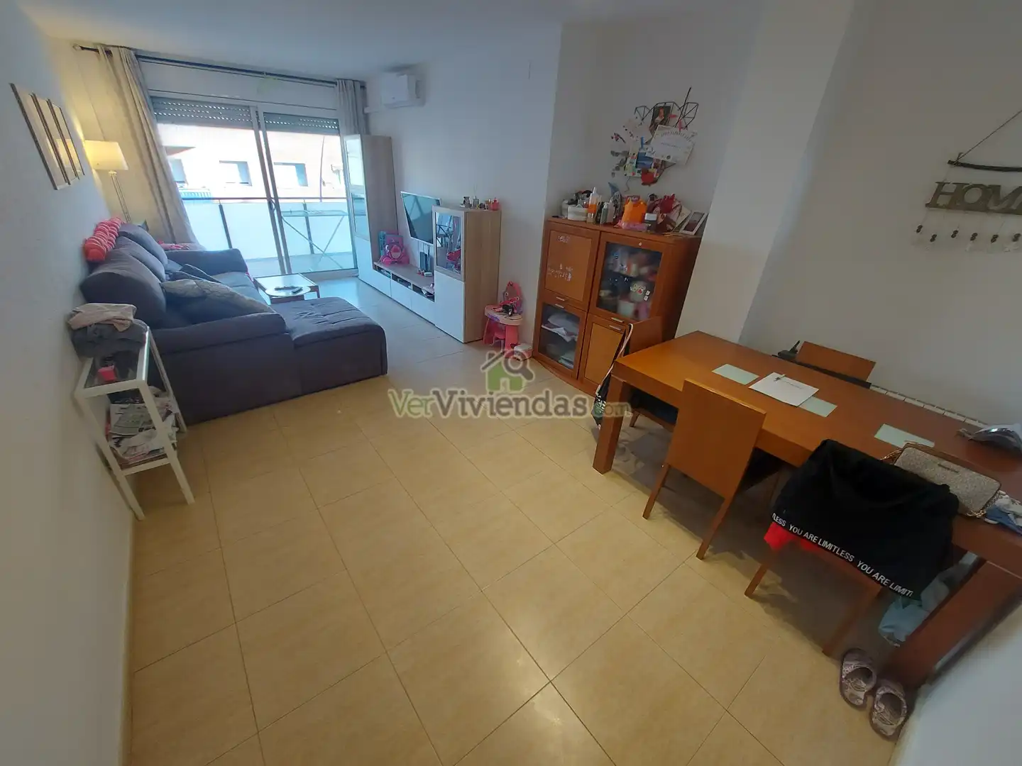 Sala de estar de Piso en venta en Vallirana con Aire acondicionado, Calefacción y Trastero
