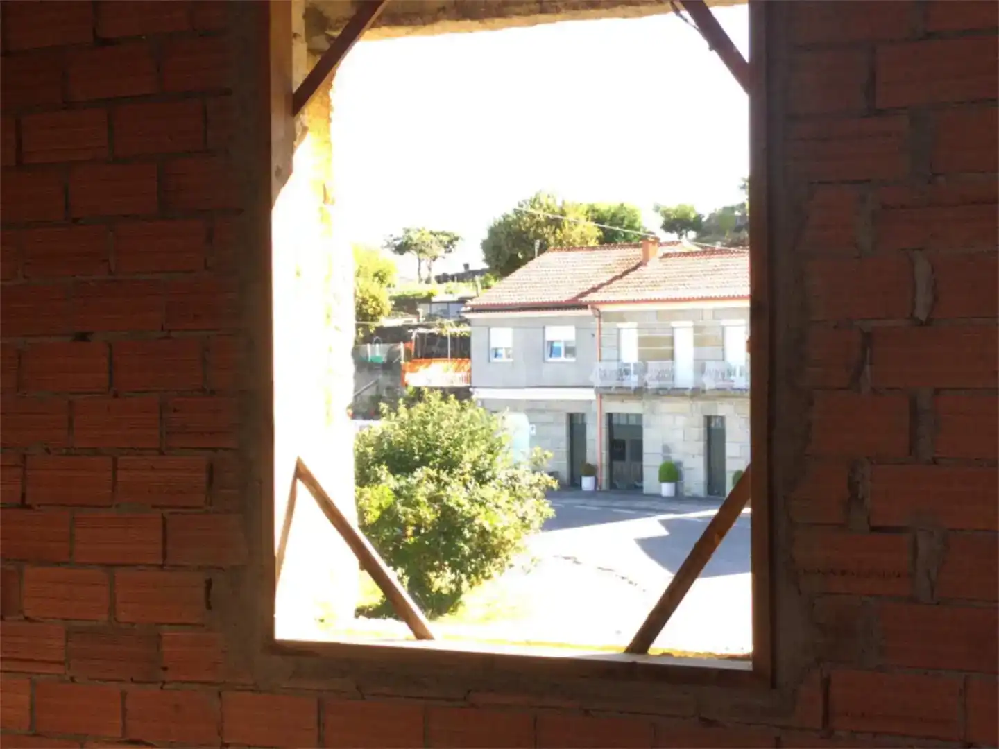 Vista exterior de Finca rústica en venda en Castrelo de Miño amb Traster