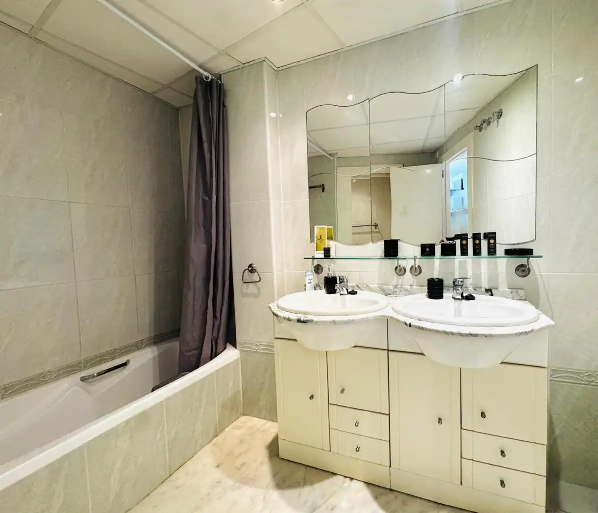 Baño de Piso en venta en Villajoyosa / La Vila Joiosa con Aire acondicionado, Calefacción y Terraza