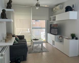 Sala d'estar de Apartament en venda en Palamós amb Aire condicionat i Terrassa