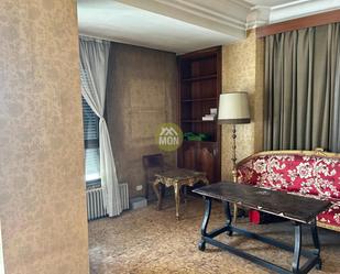 Living room of Flat for sale in  Valencia Capital  with Storage room