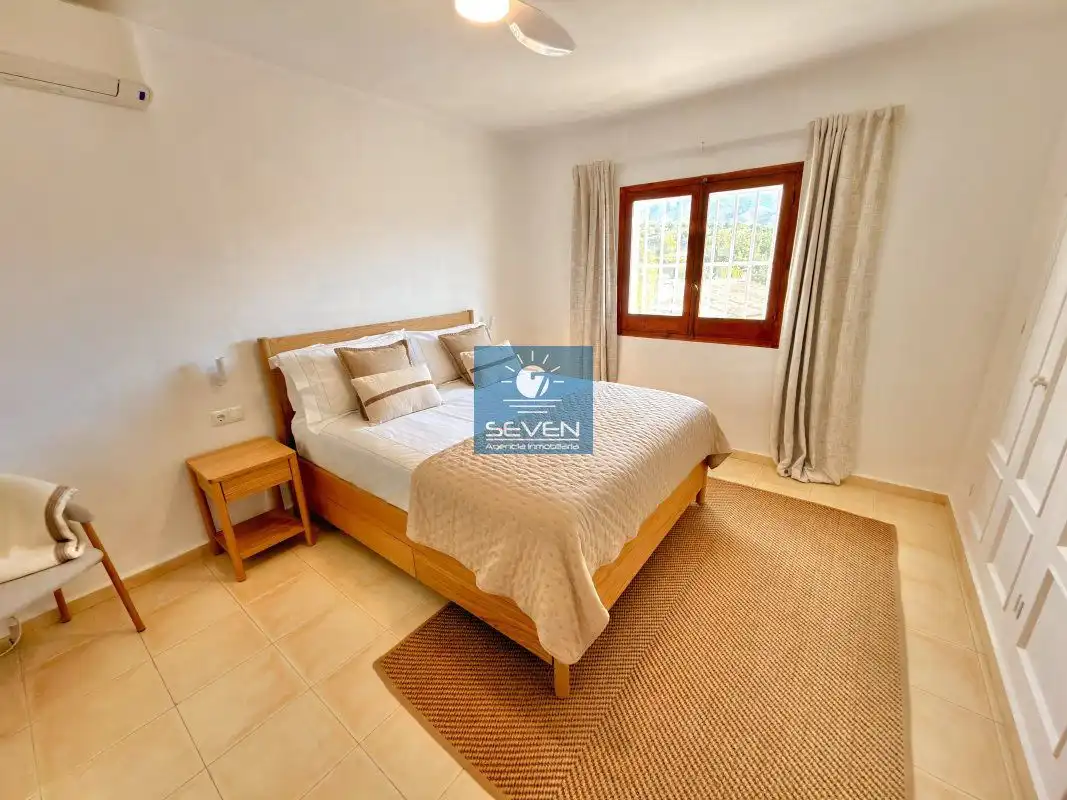 Habitación de Casa o chalet en venta en Almuñécar con Aire acondicionado, Calefacción y Jardín privado
