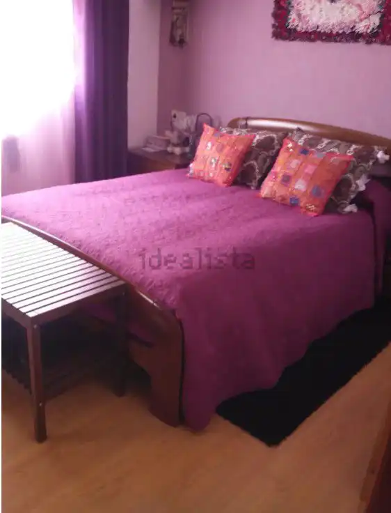 Habitación de Casa o chalet en venta en Sant Esteve Sesrovires con Calefacción, Parquet y Terraza