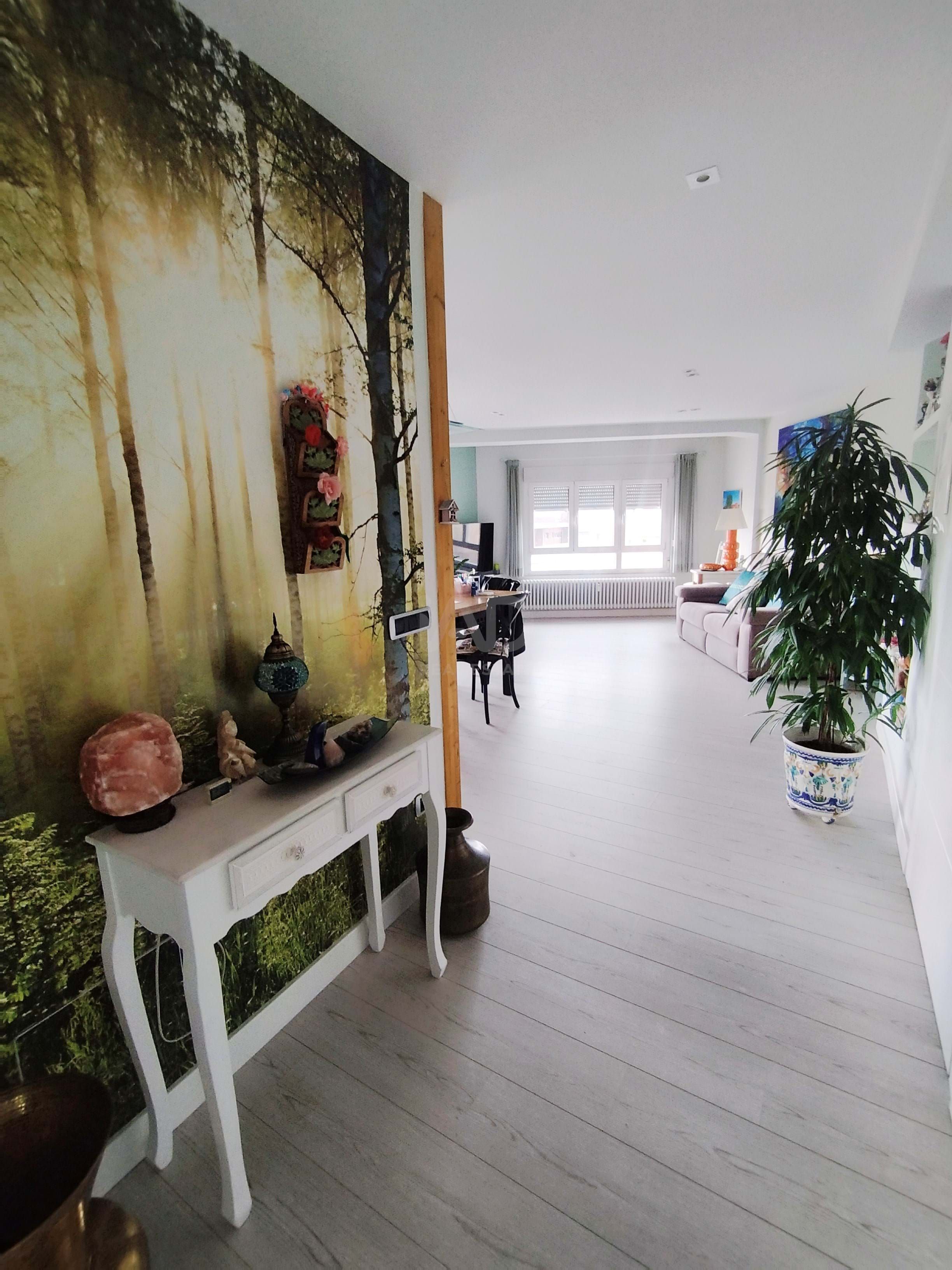 Living room of Flat for sale in León Capital   with Air Conditioner, Heating and Terrace