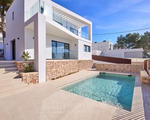 Exterior view of House or chalet for sale in Santa Eulària des Riu  with Air Conditioner, Terrace and Swimming Pool