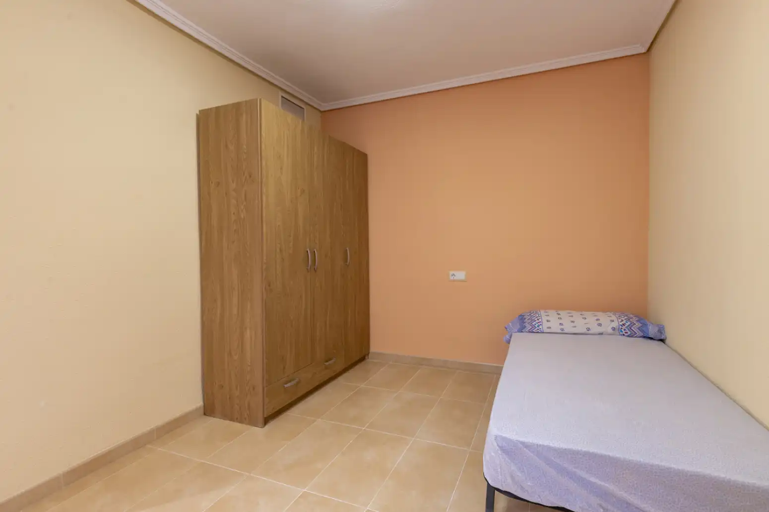 Habitación de Casa o chalet en venta en Albal con Aire acondicionado, Calefacción y Jardín privado