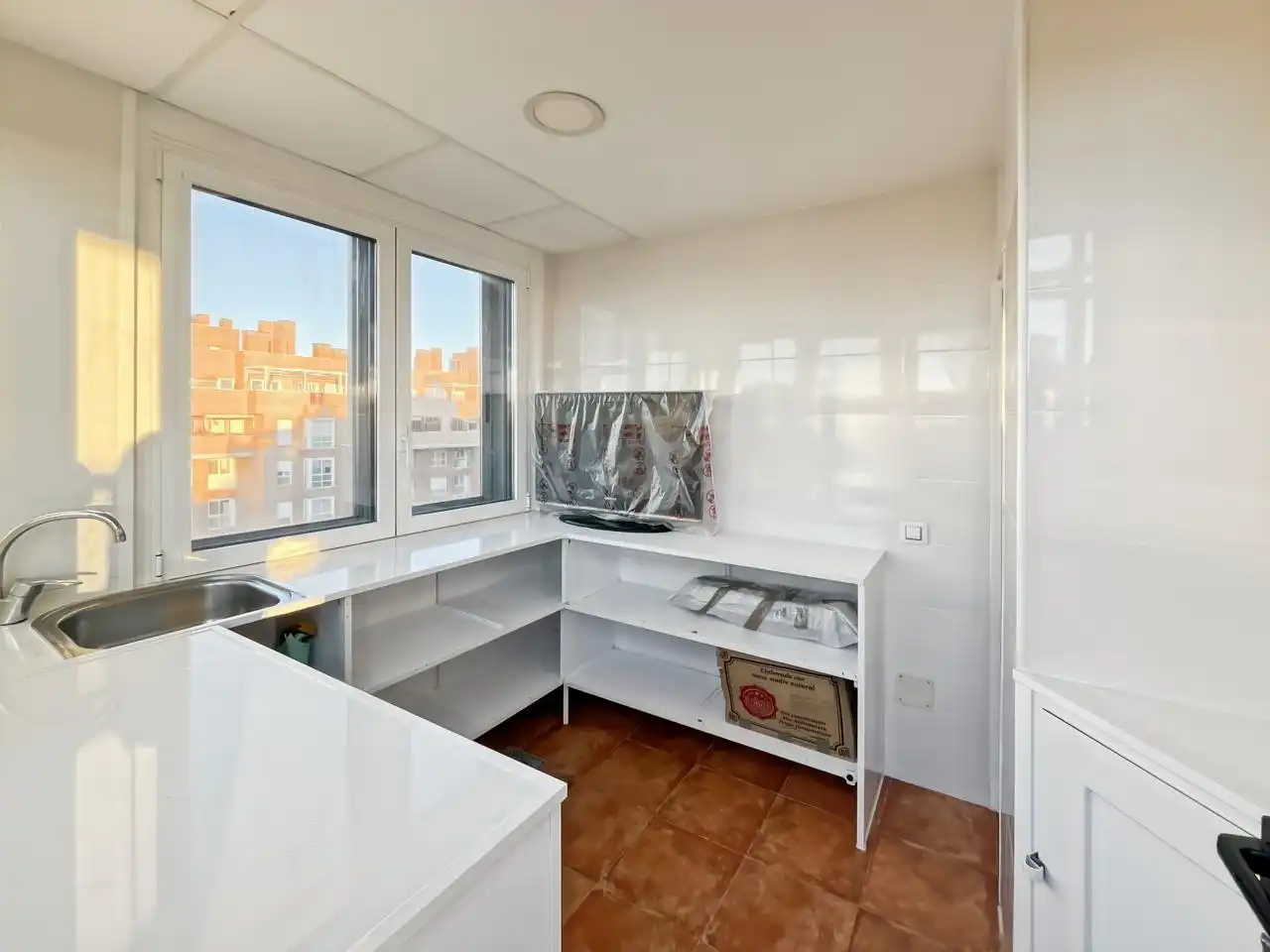 Cocina de Ático en venta en Madrid con Aire acondicionado, Calefacción y Terraza