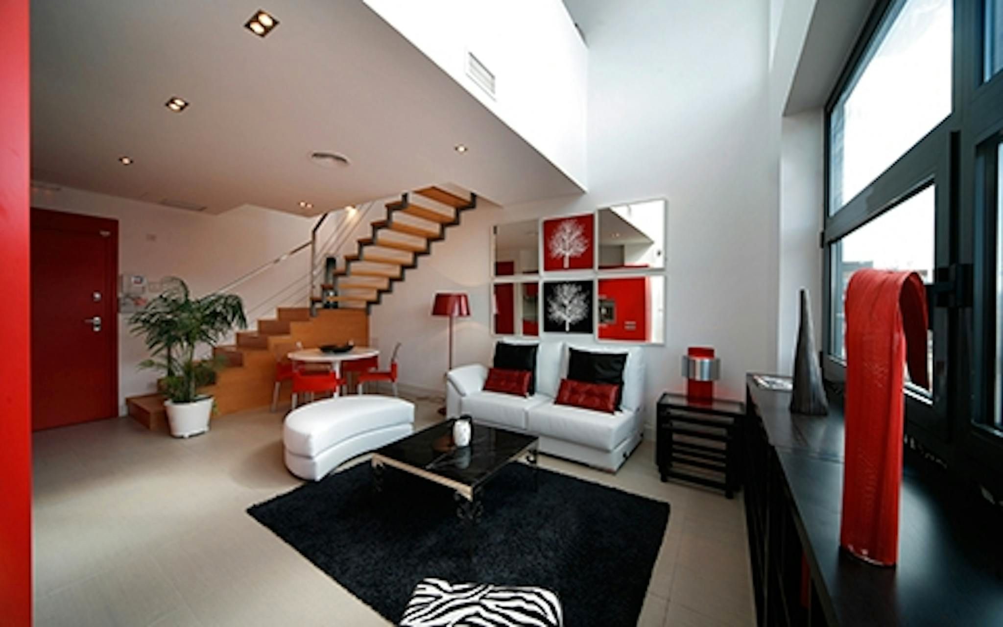 Sala d'estar de Pis de lloguer en  Madrid Capital amb Aire condicionat, Calefacció i Jardí privat