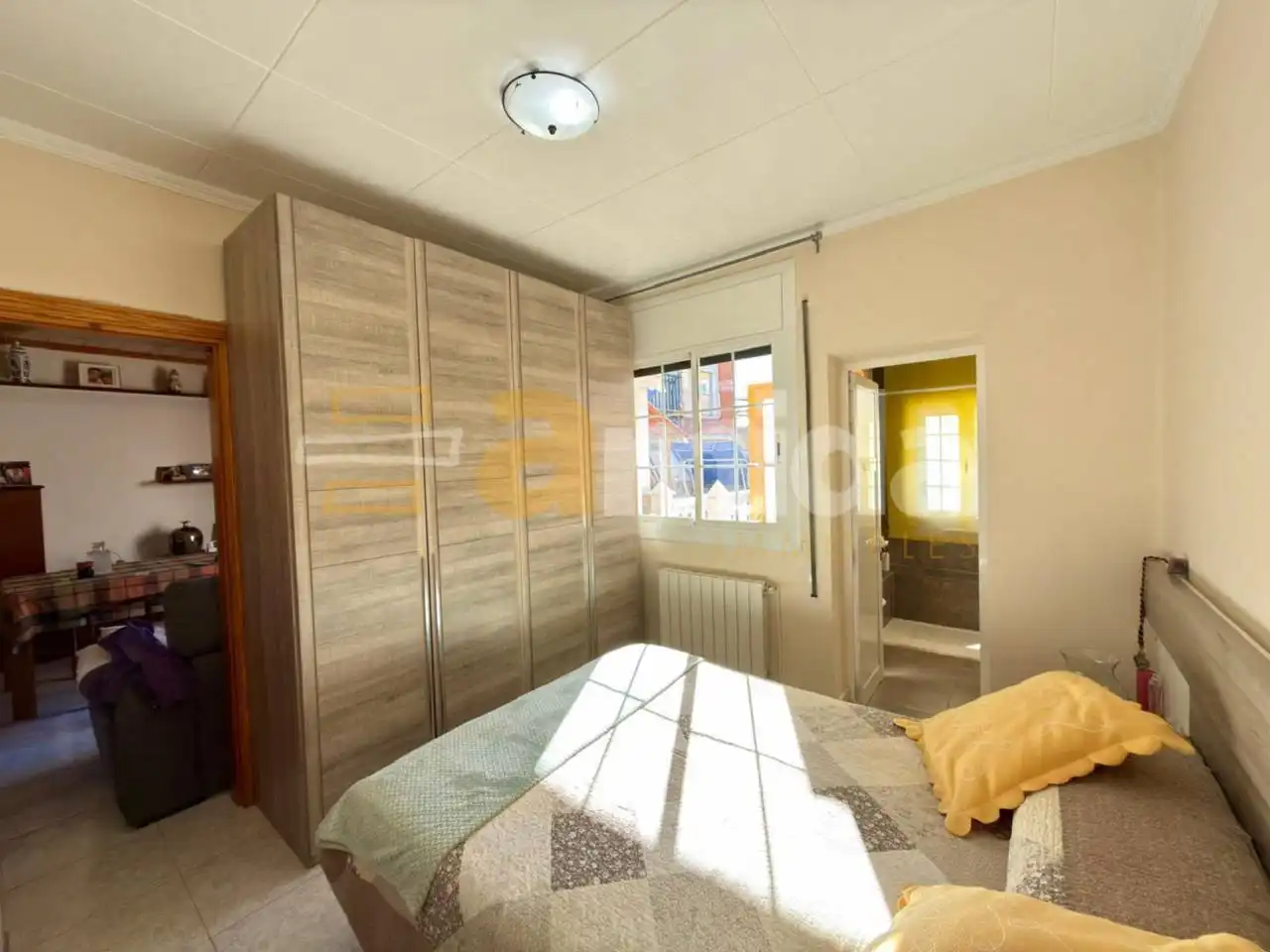 Dormitori de Casa o xalet en venda en Sabadell amb Aire condicionat, Calefacció i Terrassa