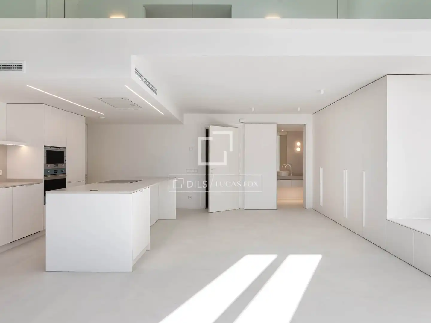 Penthouse with lift for sale in Centre - Barri Vell, imagen 3