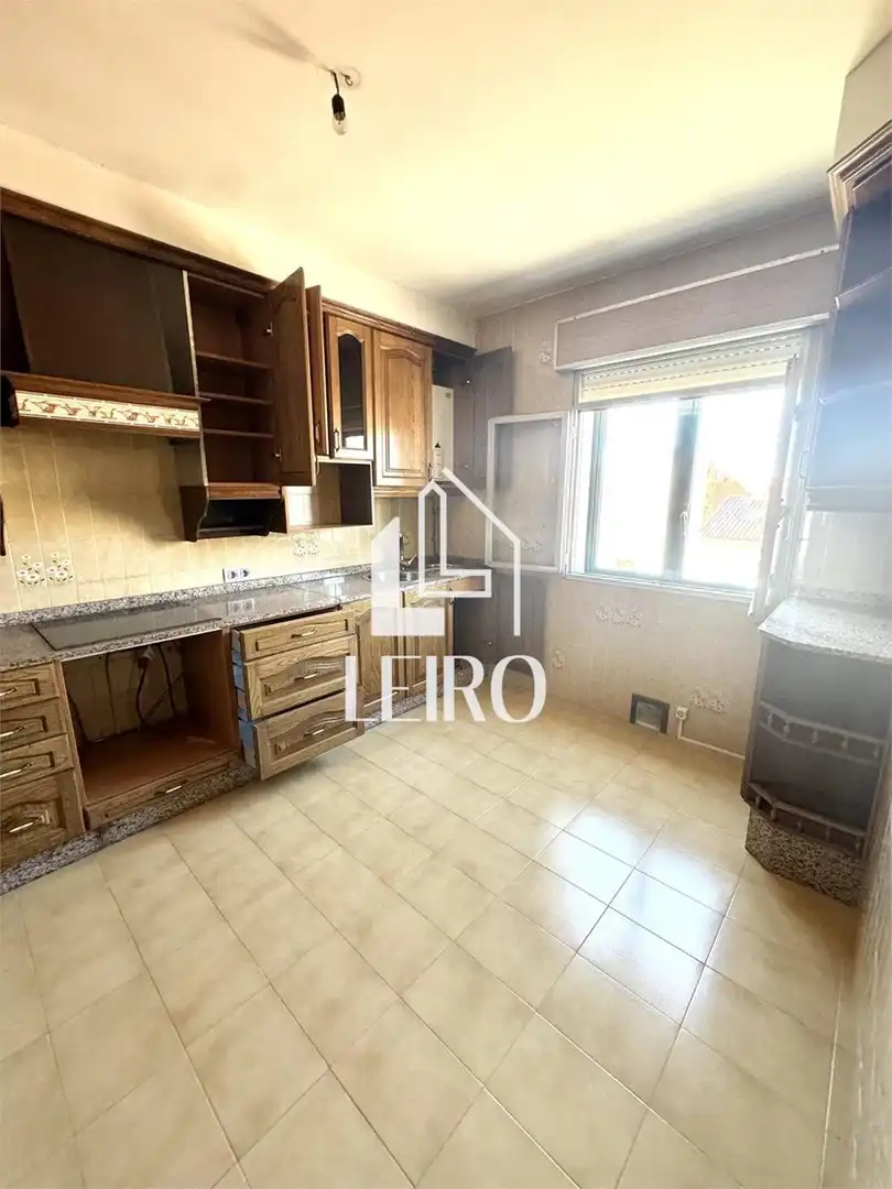 Kitchen of Houses for sale in Cambados  with Balcony