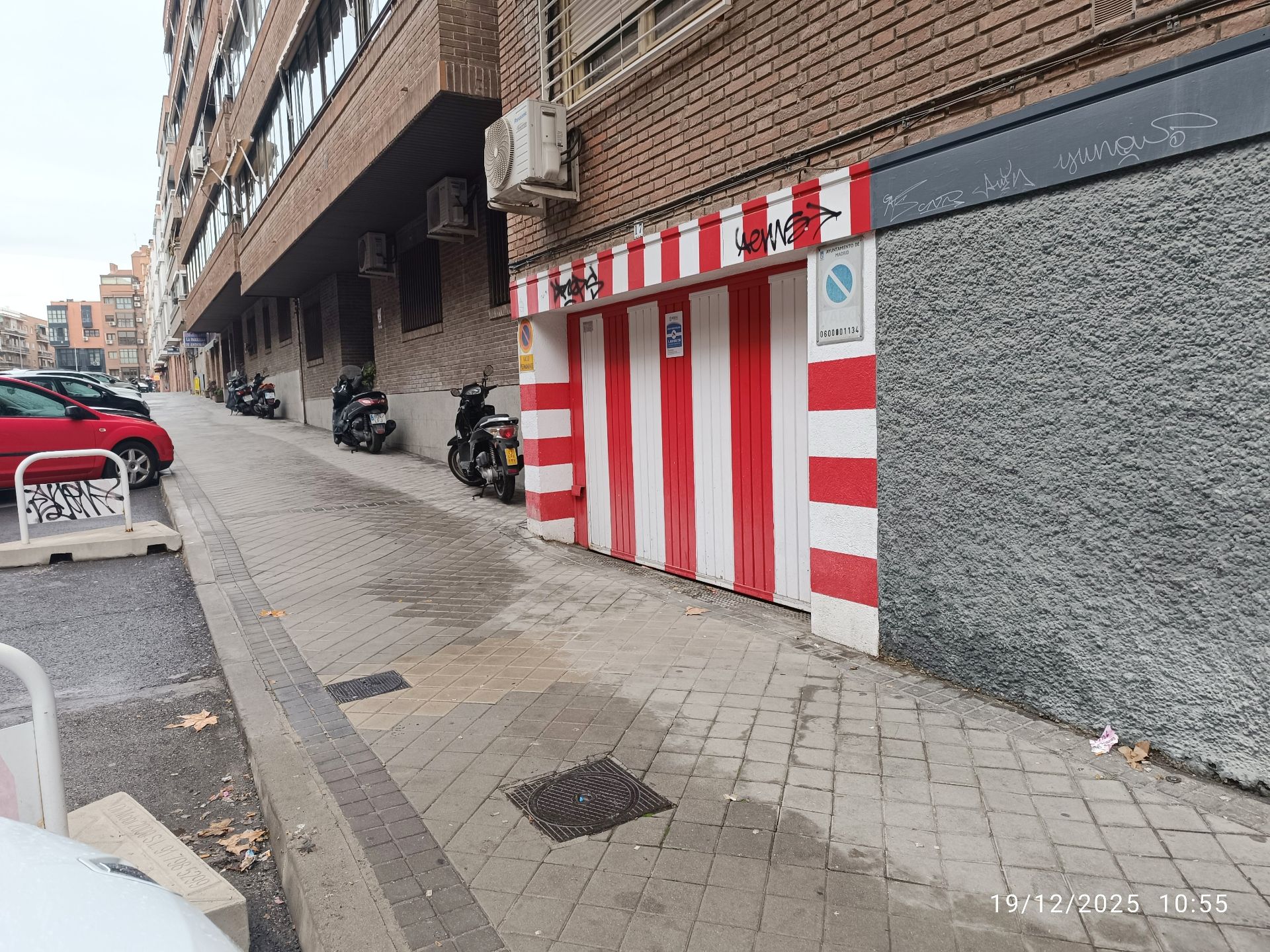 Exterior view of Garage to rent in  Madrid Capital