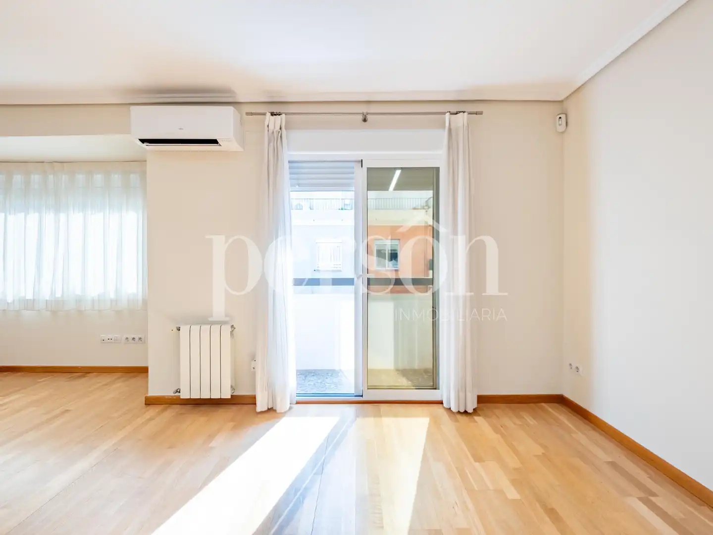 Flat with terrace for sale in Extramurs, imagen 8