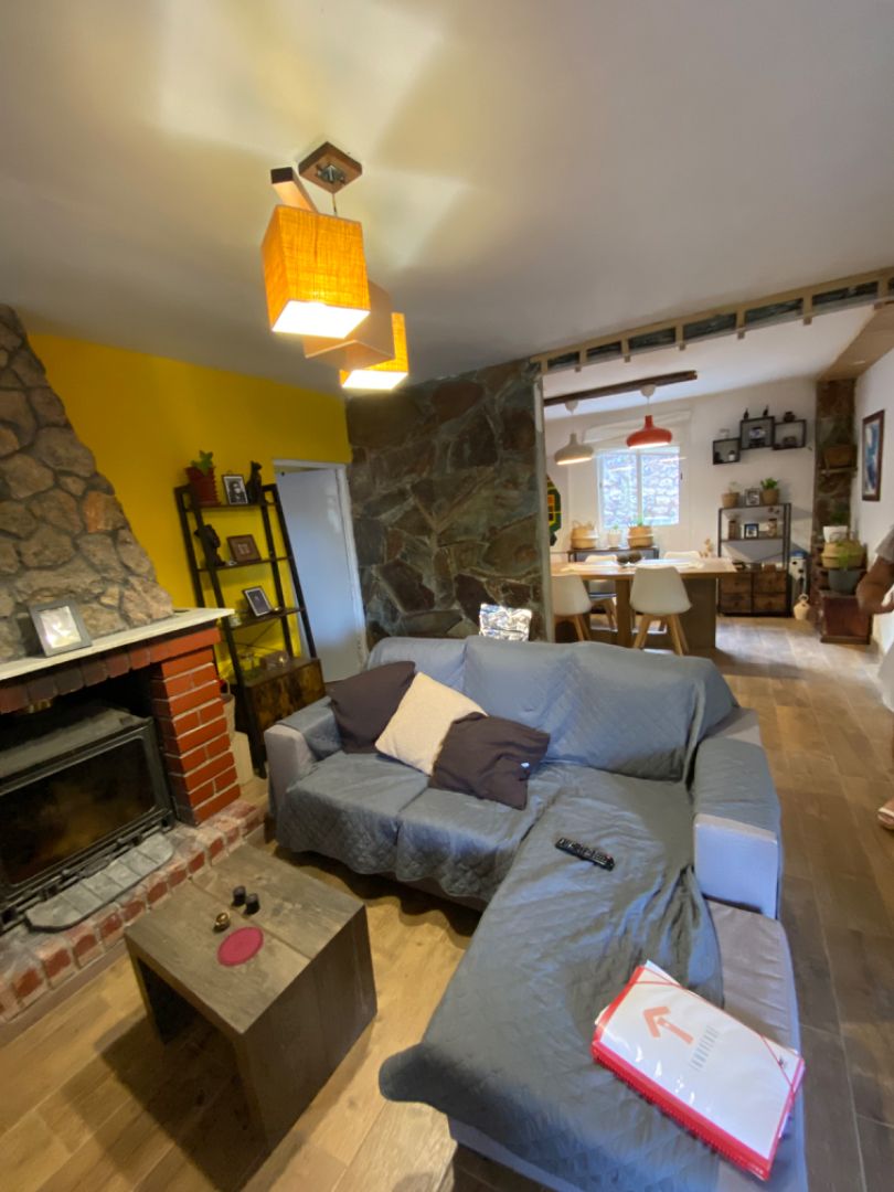 House or chalet for sale in Hontoba