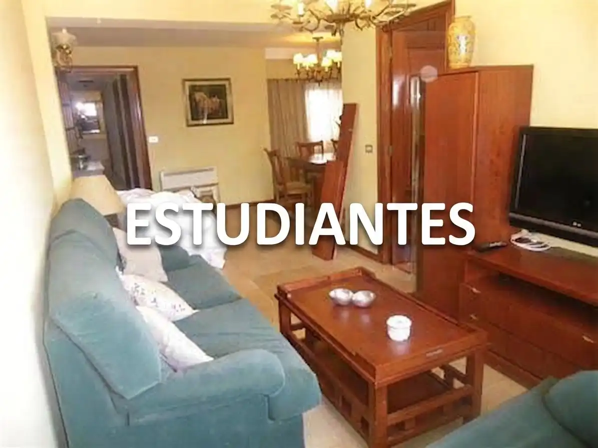 Habitación de Piso de alquiler en Vigo  con Calefacción, Parquet y Amueblado