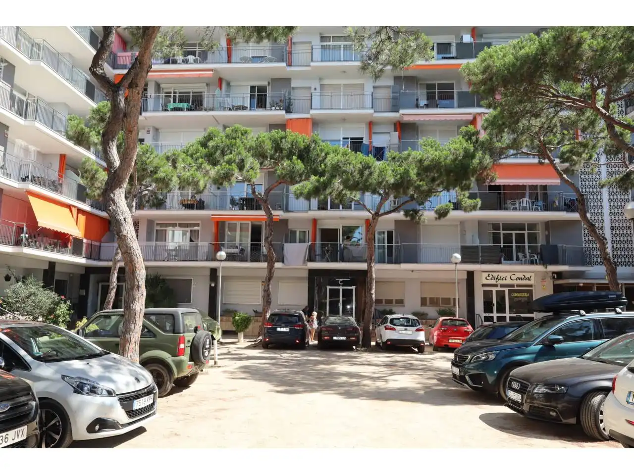 Parking de Piso en venta en Blanes con Calefacción, Terraza y Amueblado