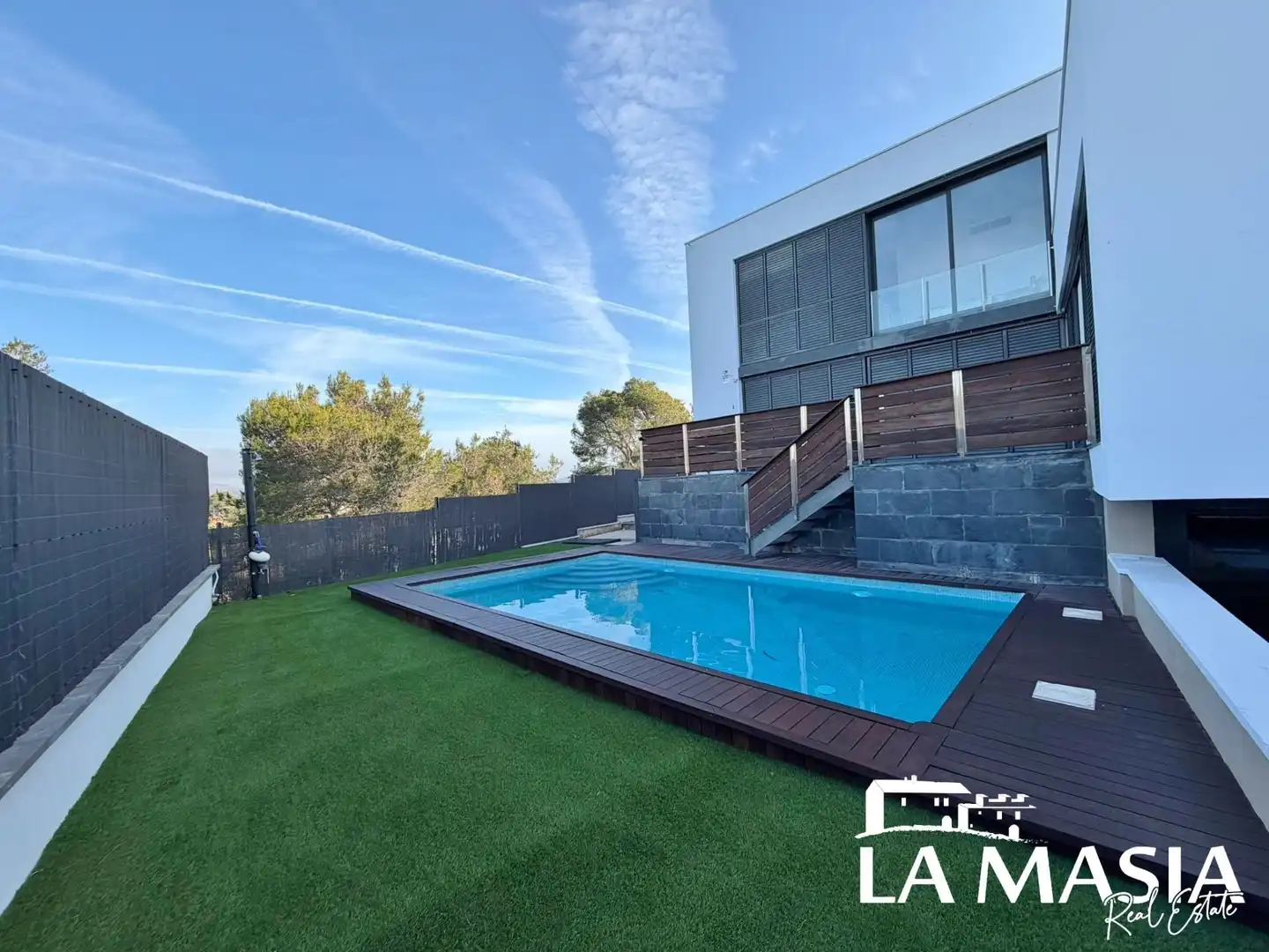 Piscina de Casa o chalet en venta en Canyelles con Aire acondicionado, Calefacción y Jardín privado