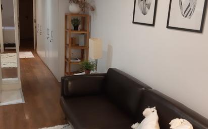 Living room of Flat to rent in  Madrid Capital  with Heating and Balcony
