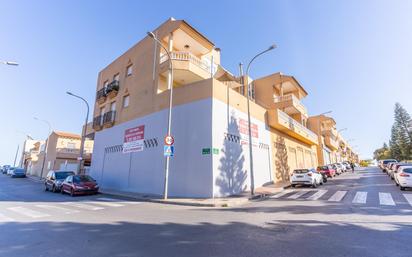 Vista exterior de Local de lloguer en Huércal de Almería