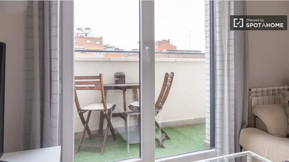 Flat with terrace to rent in Tetuán, imagen 11