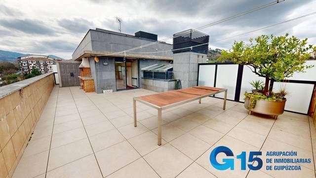 Ático en Venta en Agustindarren Plaza en Hernani