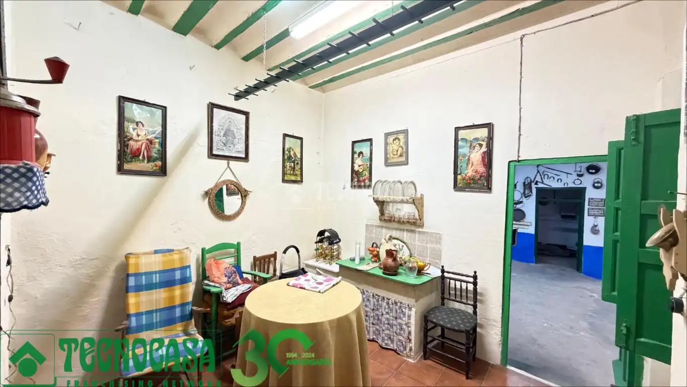 Casa adosada en venta en Alcázar de San Juan con Jardín privado y Balcón