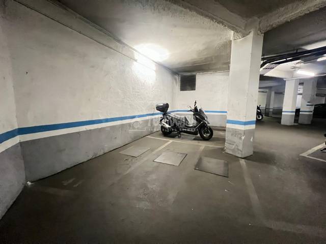 Garaje en Venta en Porta