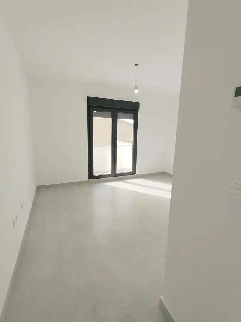 Einfamilien-Reihenhaus zur Miete in Armilla mit Heizung, Balkon und Alarm