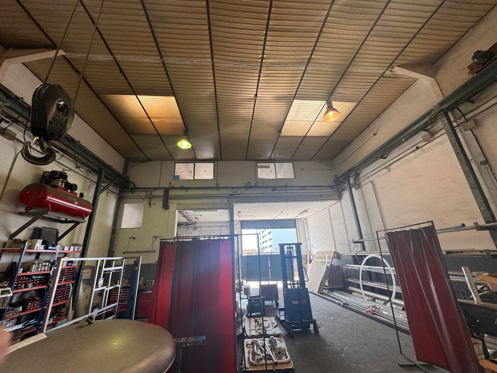 Exterior view of Industrial buildings to rent in Badalona