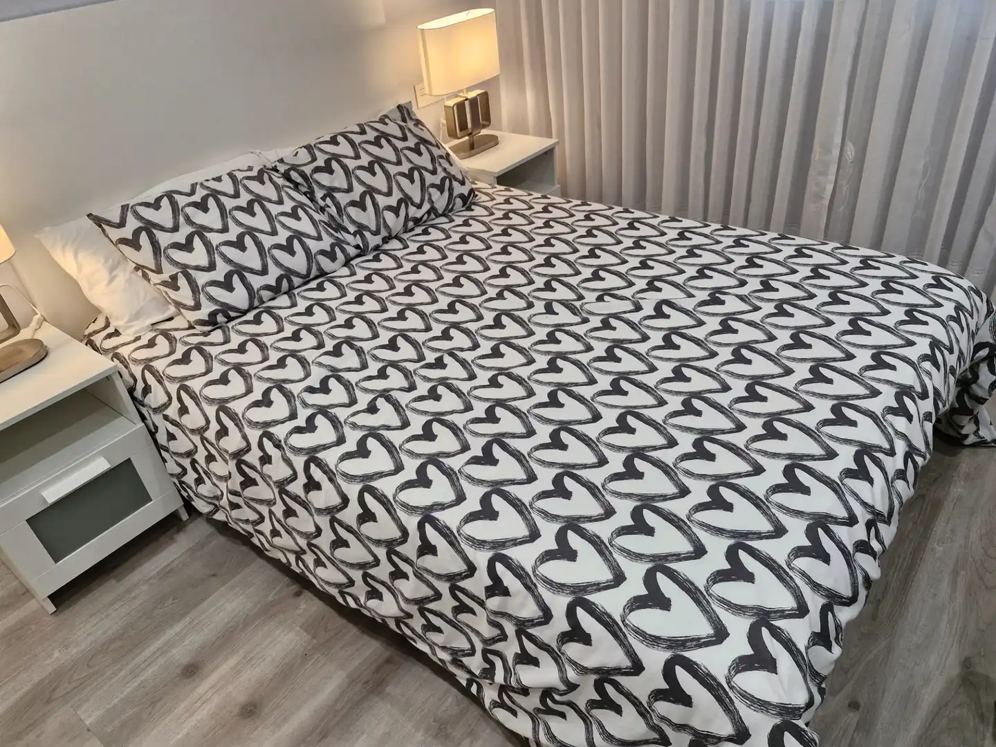 Bedroom of Flat for rent in Bilbao   with Heating, Furnished and Oven