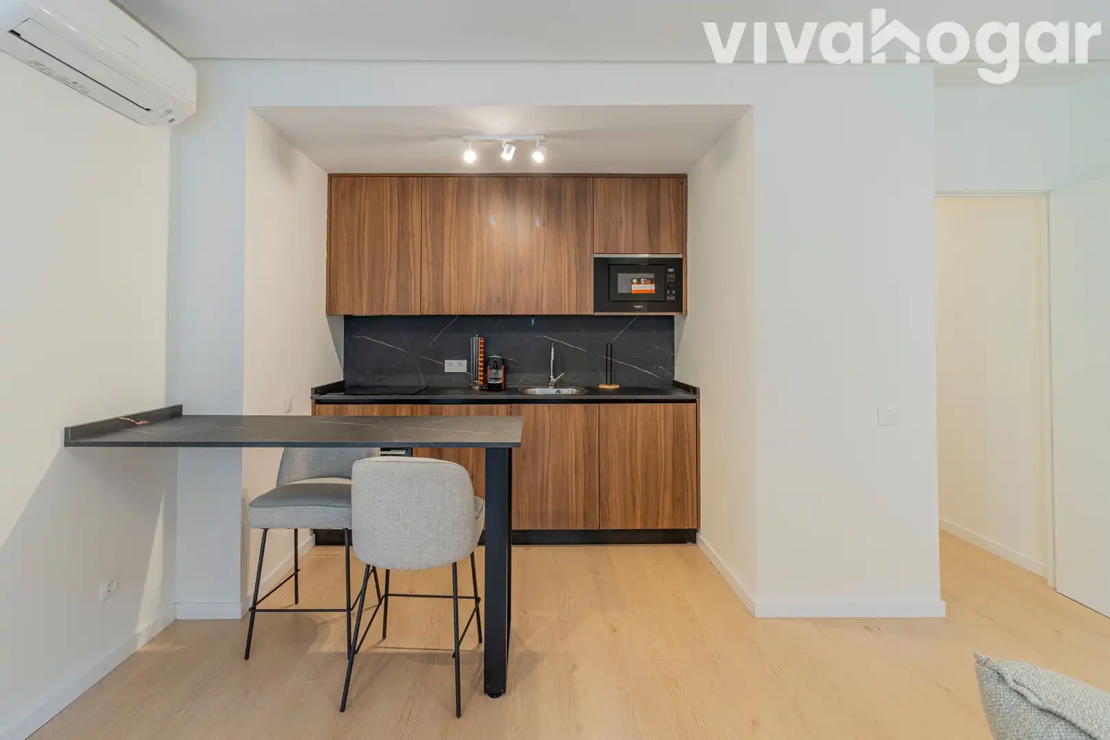 Kitchen of Flat for sale in Barrio de Salamanca