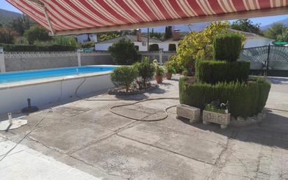 Piscina de Casa o xalet en venda en  Jaén Capital amb Piscina