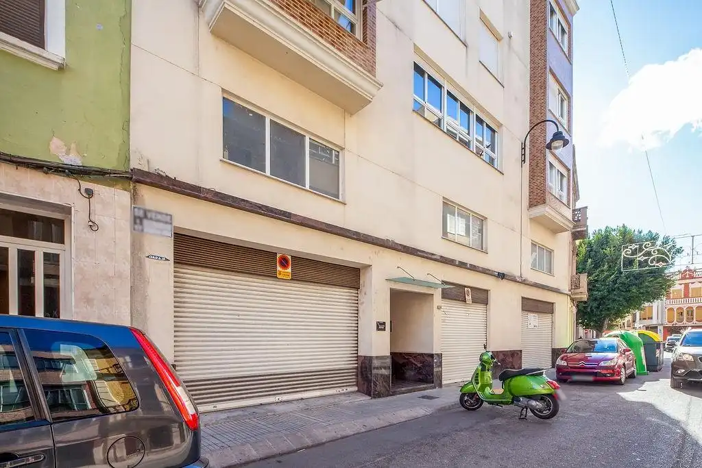Business premises for sale in Calle DOCTOR FERRAN, imagen 3
