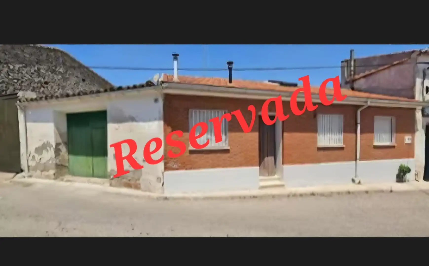 Vista exterior de Casa o xalet en venda en Mazuecos amb Calefacció i Moblat